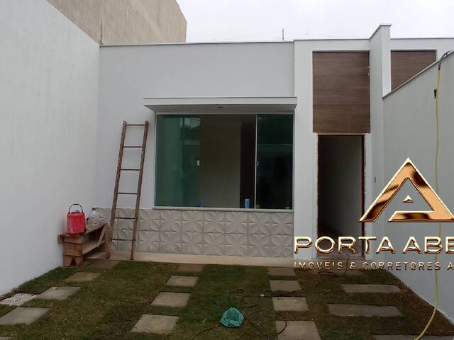 #237 - Casa para Venda em Santana do Paraíso - MG - 2